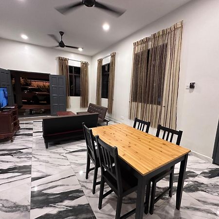 Bangi Utara Villa Kajang Buitenkant foto