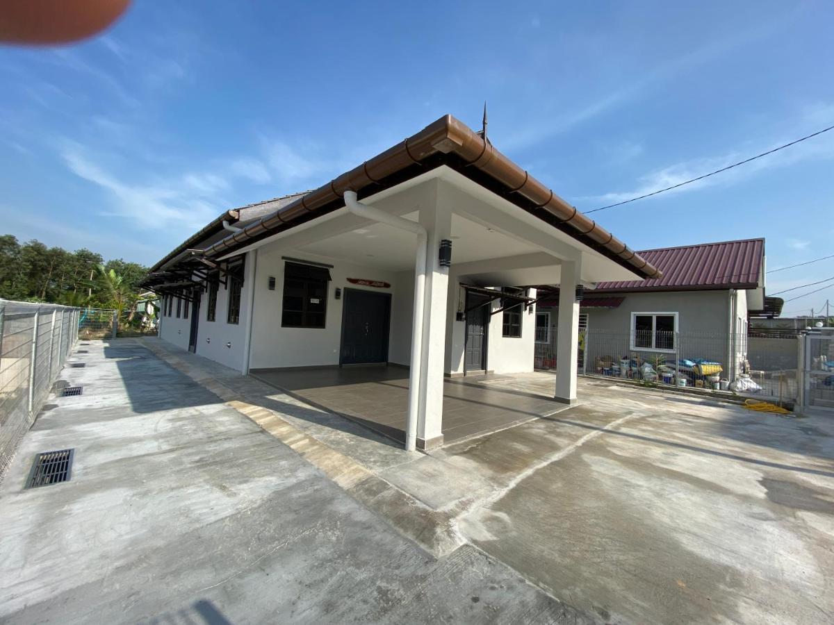 Bangi Utara Villa Kajang Buitenkant foto
