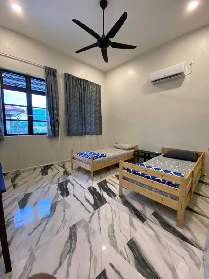 Bangi Utara Villa Kajang Buitenkant foto